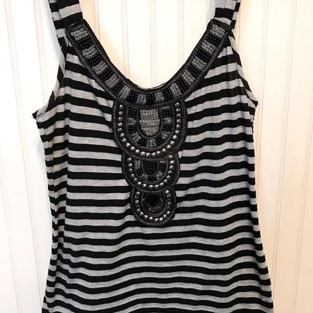 Moa Moa Black and gray beaded tank top. Size Med